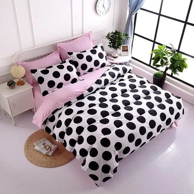 Cozy Dreams Luxury Printed Bedding Ensemble - Elegant Duvet Cover & Pillowcases