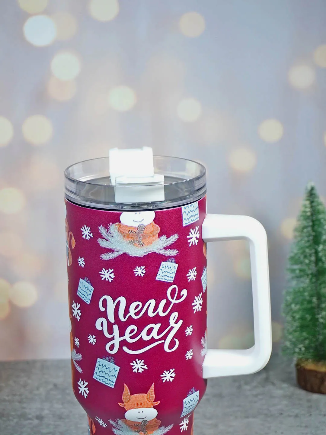 Little Surprise Box Christmas Vacum insulated stainless steel Tumbler with lid and straw, 1 litre