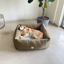 PoochMate Khaki & Blue Striped Wild Meadows Dog Bed