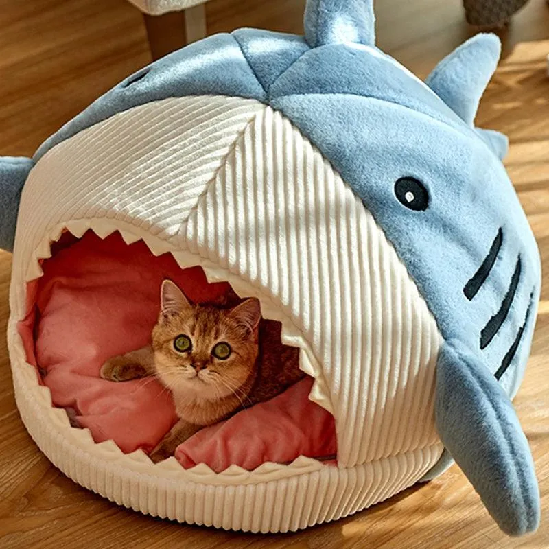 SweetSlumber Portable Pet Bed with Cushion