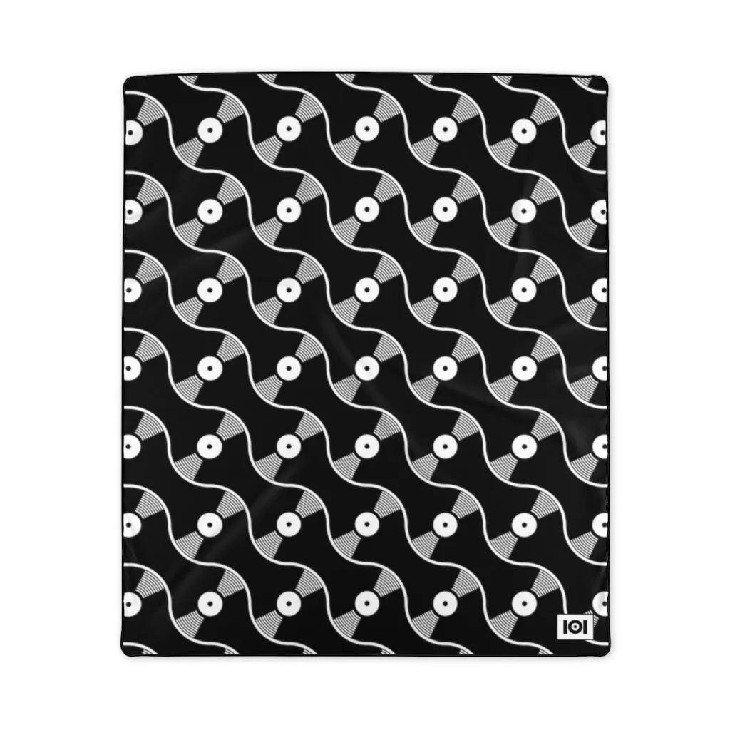 VINYL 01 PATTERN POLYESTER BLANKET - BLACK